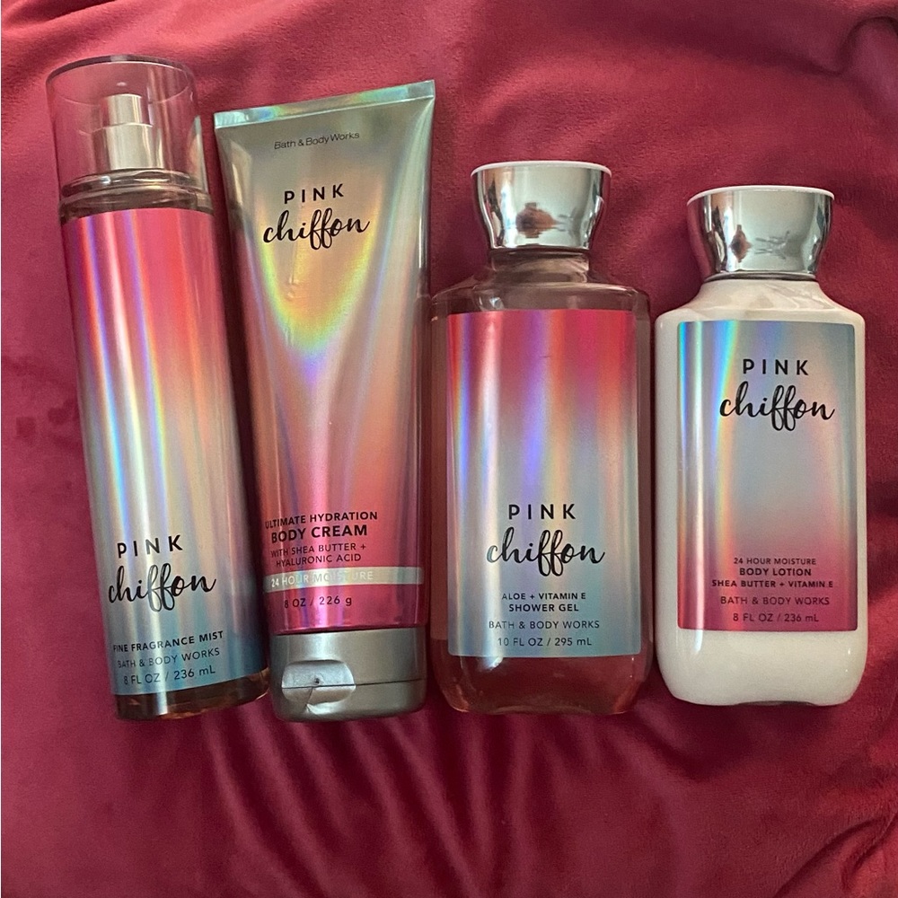 💕NEW💕 PINK chiffon Bath And Body Works set